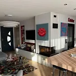 La Maison Du Sud , 3 Parentale - Piscine Privative A 10 Minutes Des Plages Vakantiehuis
