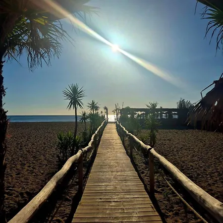 Semesterbostad La Maison Du Sud , 3 Parentale - Piscine Privative A 10 Minutes Des Plages
